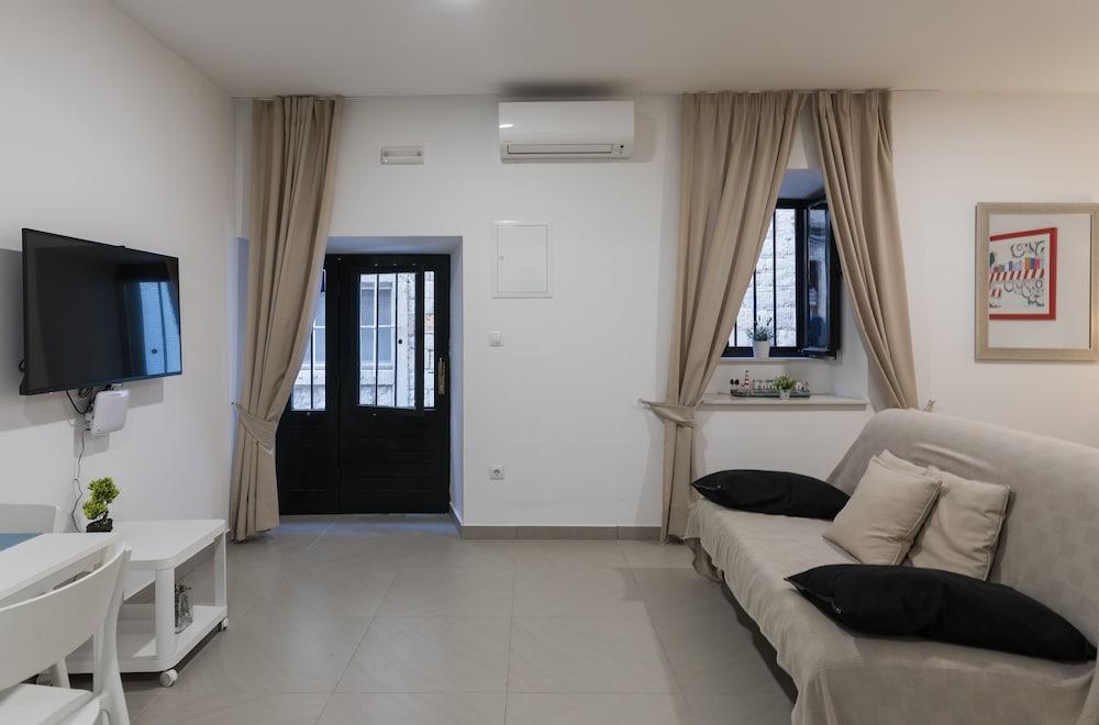 Apartments Ivana ดูบรอฟนิก ภายนอก รูปภาพ