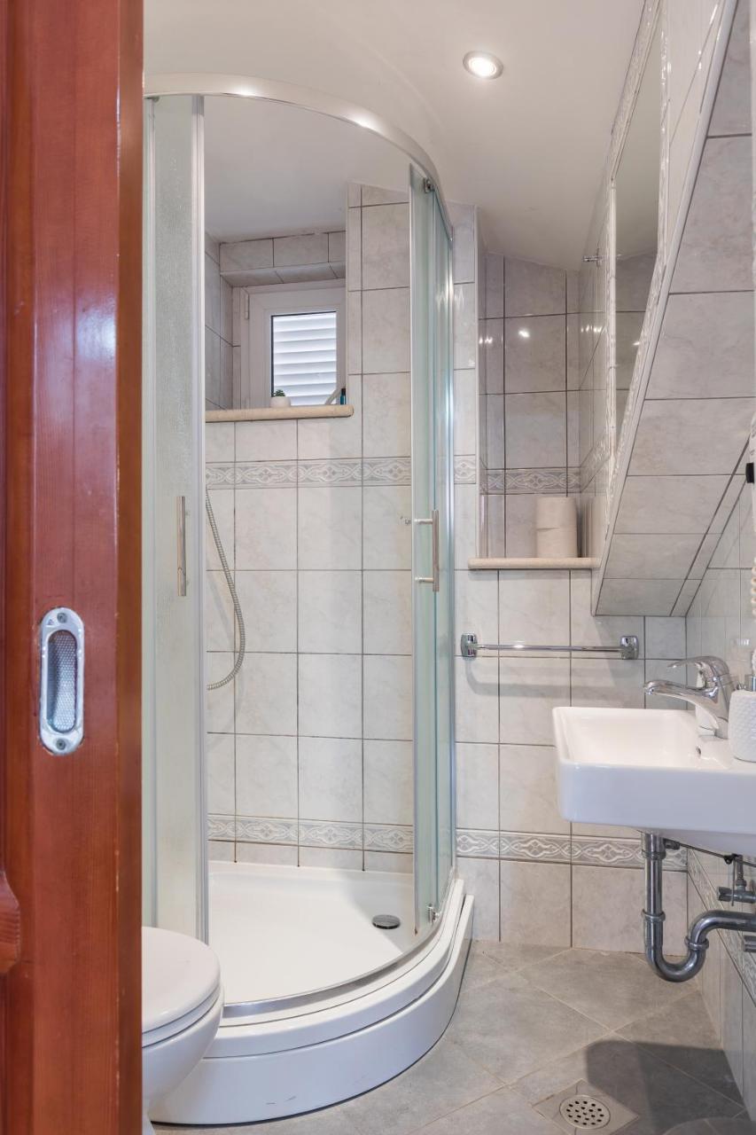 Apartments Ivana ดูบรอฟนิก ภายนอก รูปภาพ